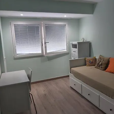 Modern Flat At Garbinet With Wifi *