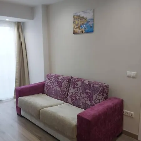 Apartment Modern Flat At Garbinet With Wifi *
